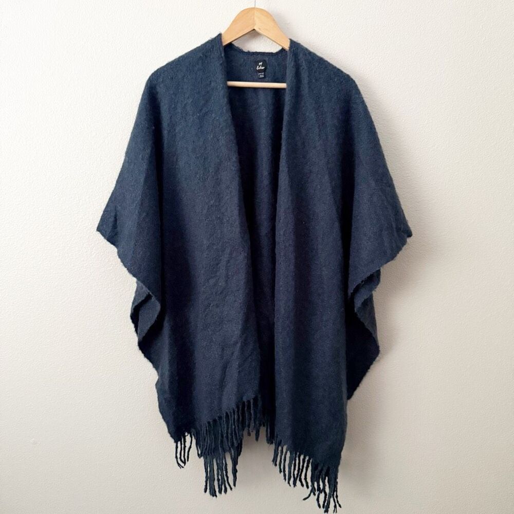ECHO | Fringe Hem Fringed Bloucle 'Ruana' Navy‎ Blue Fuzzy Wrap Poncho | OSFM